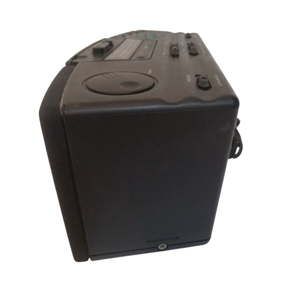 Emerson Alarm Clock Radio AM/FM Black AK2757 Cassette Tape Deck Electric Tested - Picture 2 of 5